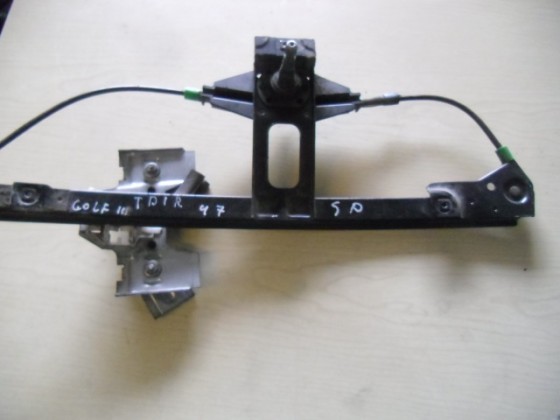 Elevador Trás Direito Volkswagen Golf III 1997 ev245
